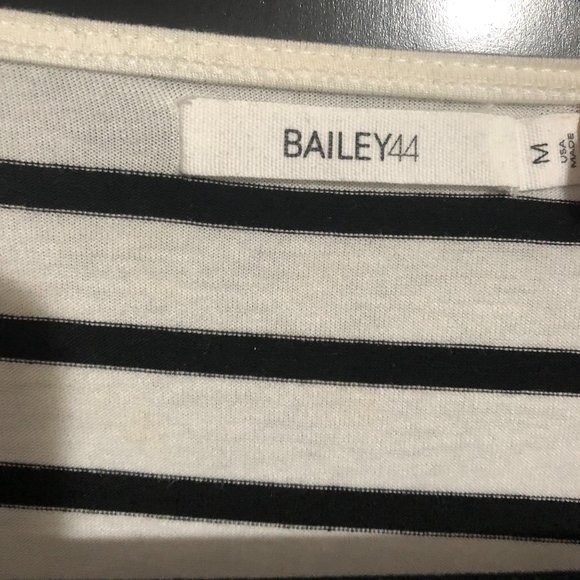 Bailey 44 black/white striped tank - Picture 3 of 3